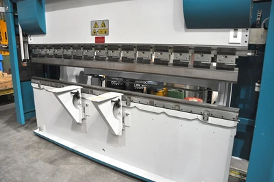 USED ADIRA PM 135 TON X 3100 MM CNC
