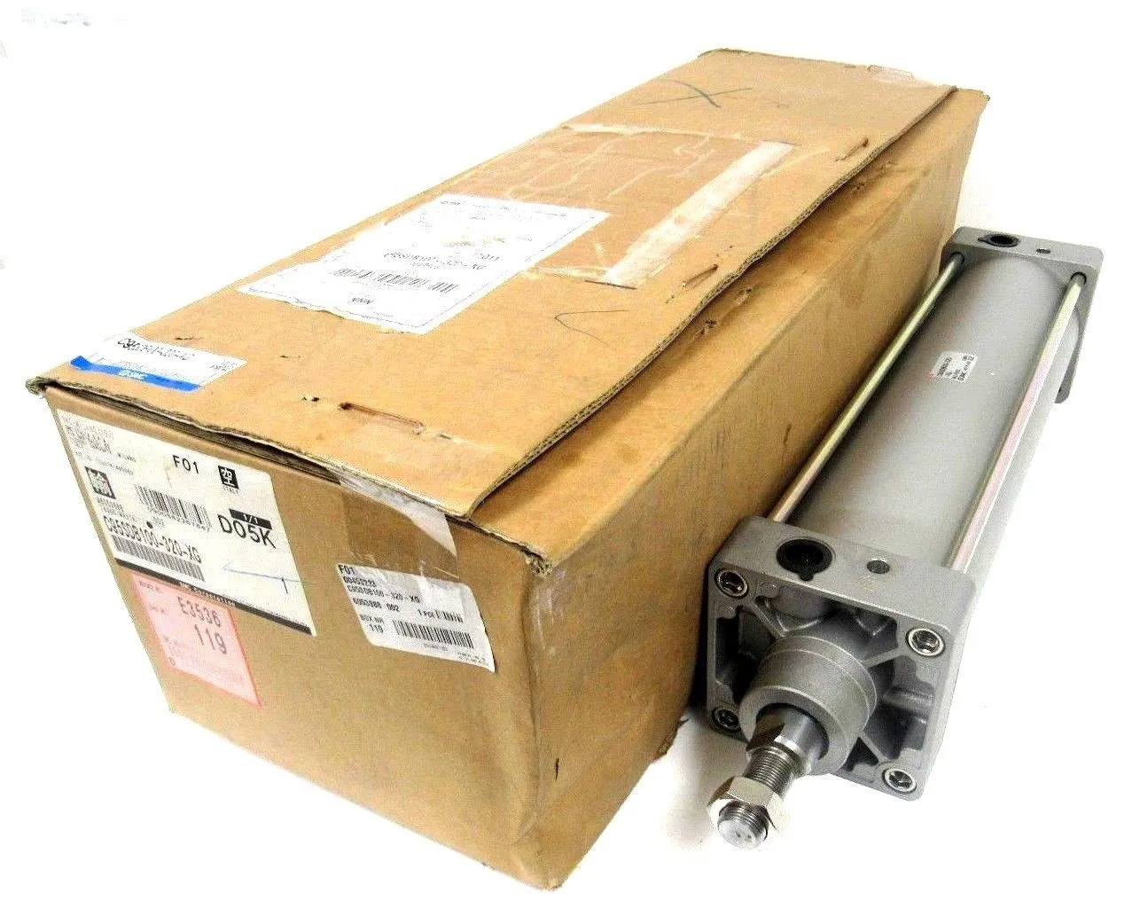 NEW SMC C95SDB100-320-XG CYLINDER C95SDB100320XG