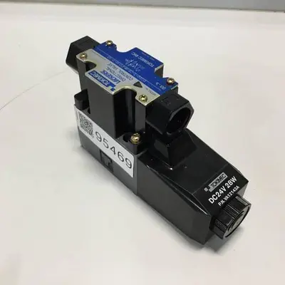 USED VICKERS DG4V32AMP7H750