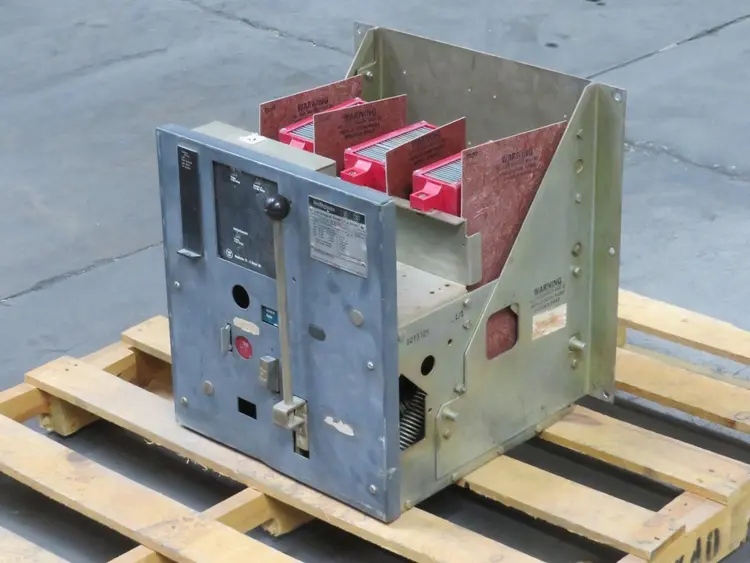 Used WESTINGHOUSE DS-206 Circuit Breakers Texas US | Aucto #1307320