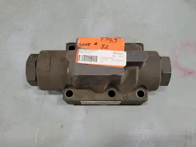 USED PARKER FILTRATION D1VHW4CNYCF4 75