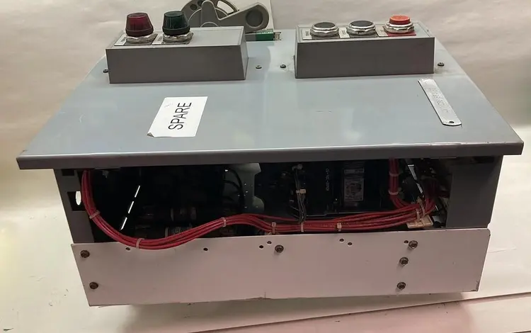 Used ALLEN BRADLEY 2106B-BDB-1-4RR-6X-24R-79U-901 Starters | Surplus Asset Holdings #1204920