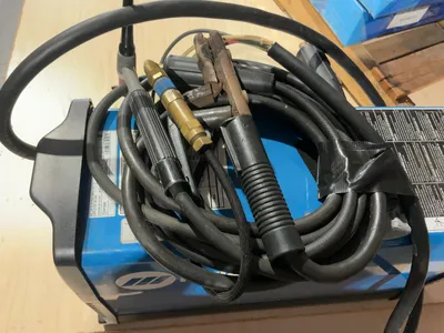 Used MILLER DYNASTY 210-AMP AC/DC TIG AND STICK WELDER Tig Welders Michigan US | Miedema Asset Management Group #1423452