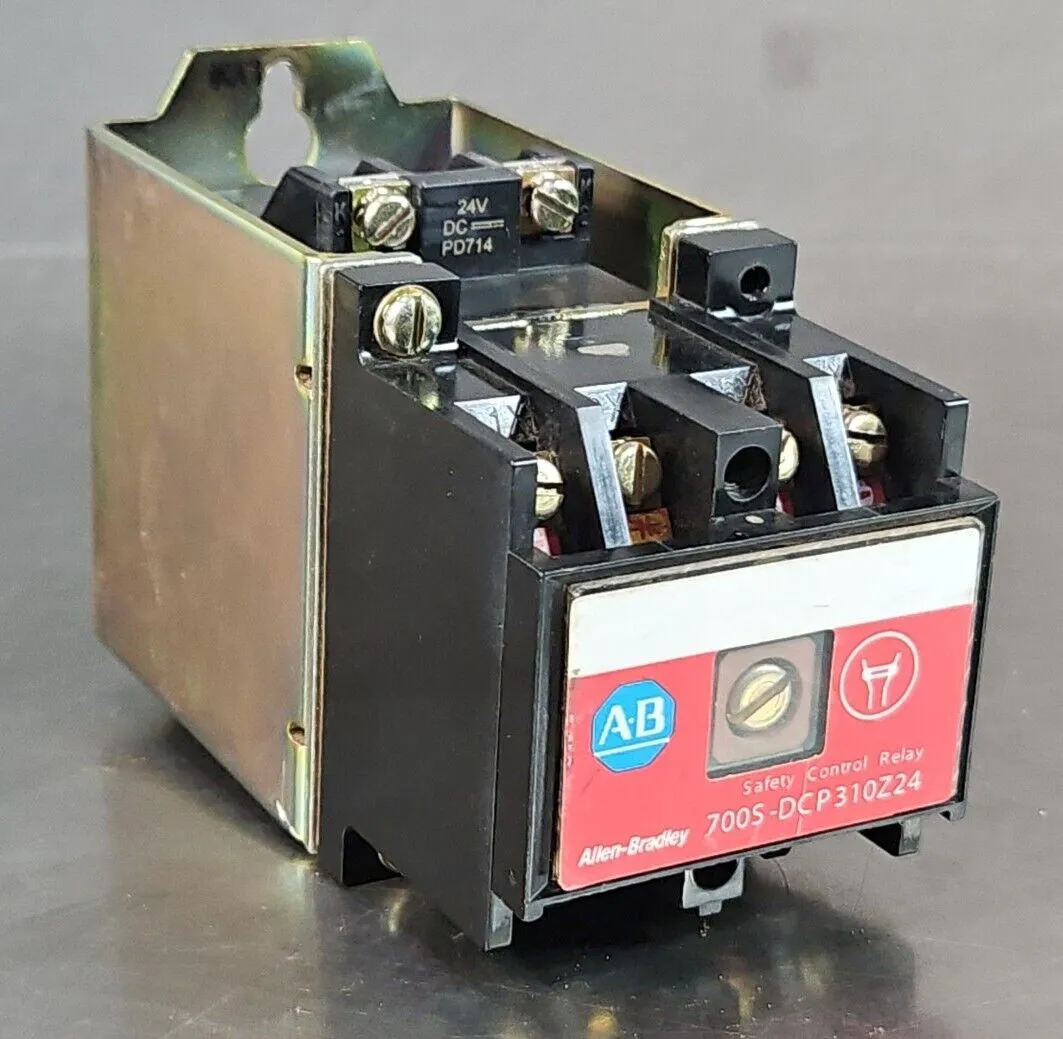 Allen Bradley 700S-DCP310Z24 24 Ser A VDC Coil Safety Relay. 4C-21