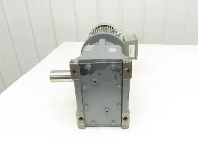 Jiangsu Siemens K77-Y4-4P-30.89-M4-B Gear Motor 30:1 Ratio 58rpm 4kw 480V 3PH