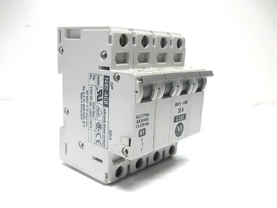 USED ALLEN BRADLEY 1492-ACB G320