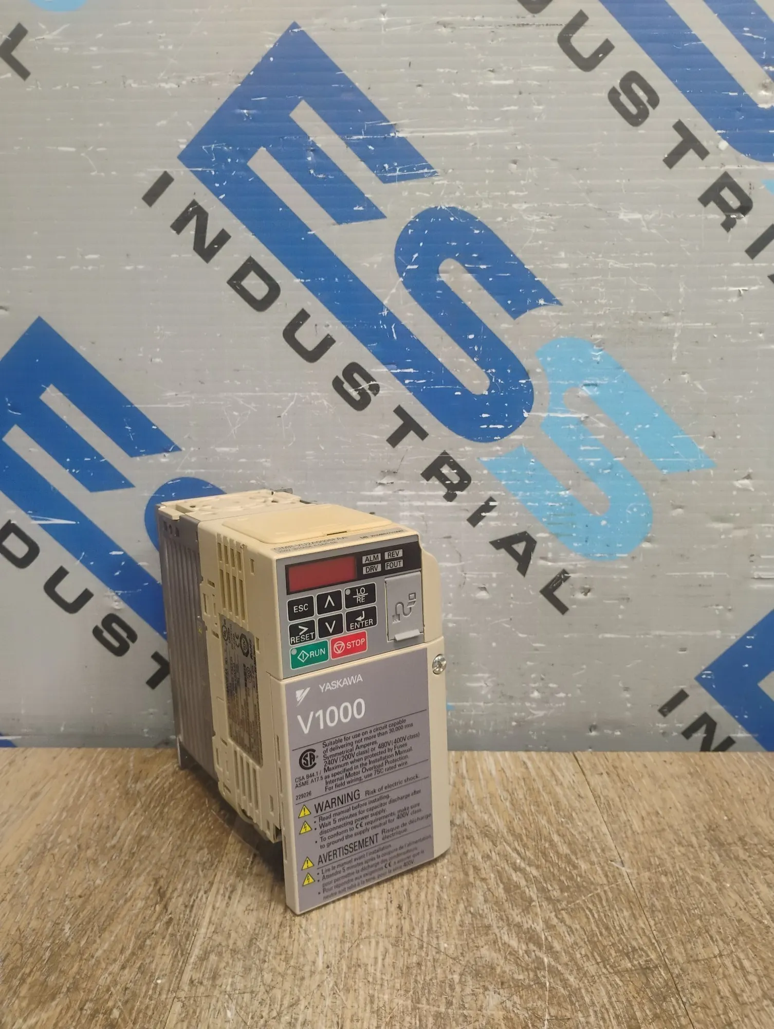 USED YASKAWA CIMR-VU2A0006FAA