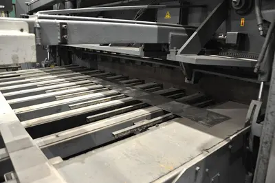 USED HACO HSLX 3100 X 6 MM CNC