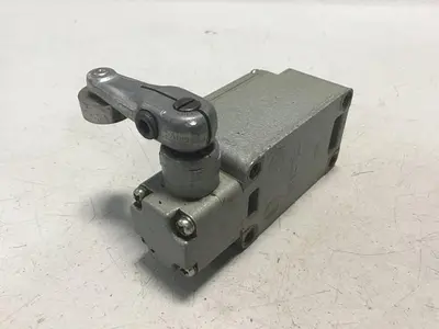Used YAMATAKE 1LS1-J Relays & Switches Michigan US | Ideal Machinery #1308732