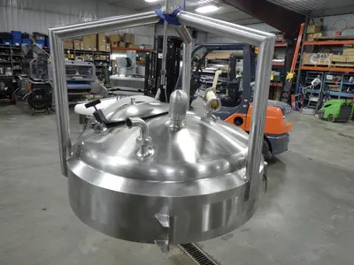 SS APV Insulated Liquid Scaling Hopper