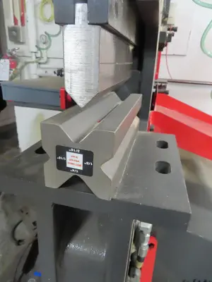 2017 EDWARDS JAWS 55T Ironworkers | MD Equipment Services LLC (13)