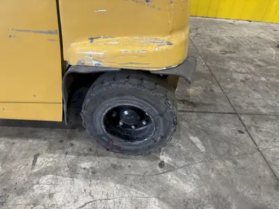 USED CAT 2EP11000