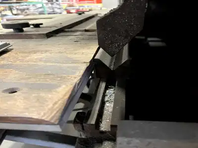PNEUMATIC PRESS BRAKE