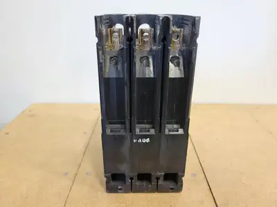 USED SIEMENS ED43B020