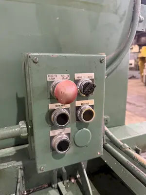 30" X 42" BALEMASTER MODEL #360A CLOSED DOOR HORIZONTAL HYDRAULIC BALER: YOBRO #25089