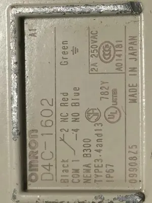 USED OMRON D4C-1602