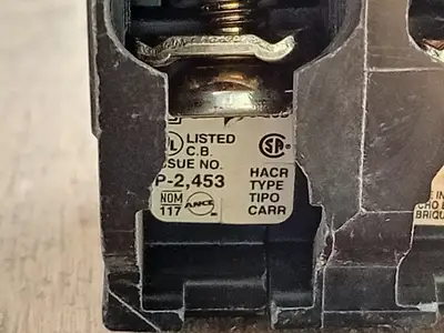 Used SQUARE D QOB230 Switchgears British Columbia CA | Lenmark #1438502