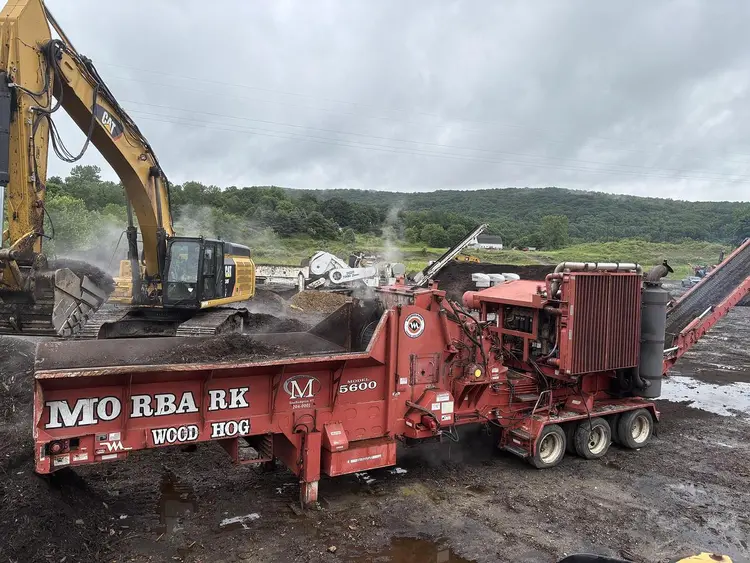 Used 2002 MORBARK 5600 Forestry Grinders Florida US | Rockwood Equipment Solutions #1464202