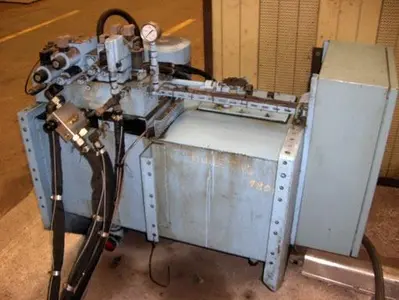 USED QUIRI 150 TON DISH END FORMING PRESS