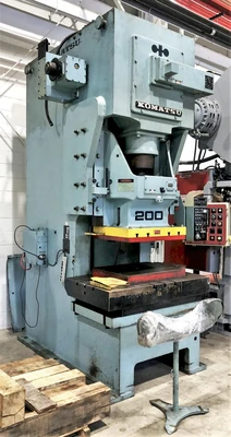 USED 1986 KOMATSU PRESSES KOMATSU OBS200-2 PRESS