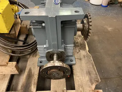 Used DELROYD WORM E40-089-B4 Speed Reducers | Surplus Asset Holdings #1204467