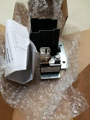 New | in-Stock ALLEN BRADLEY FUSE BLOCK TRAILER Fuse Accessories Michigan US | ND Industrial Surplus #1226881