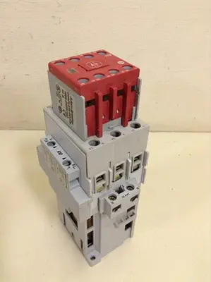 USED ALLEN BRADLEY 100S-C43ZJ14C SER A