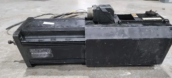 Used INDRAMAT MDD090C-N-020-N2L-110PA1 Servo Motors | Midwest Press and Automation #577398