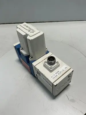 USED MOOG D661-5009