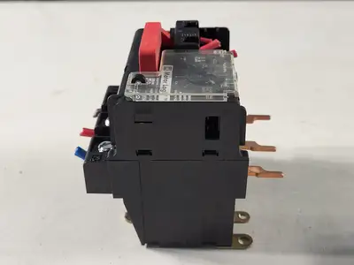 USED SQUARE D 9065SF020