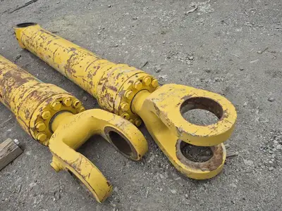 USED KOMATSU 707-01-01020