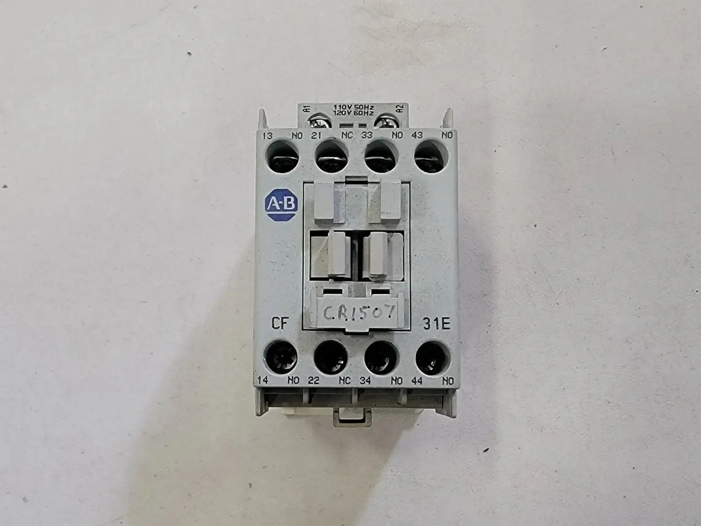 USED ALLEN-BRADLEY 700-CF310