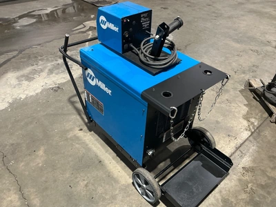 MILLER DELTA-FAB Arc Welders | Direct Industrial (4)