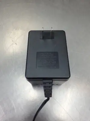 TRIAD WDU12-600 AC/DC Class 2 Power Supply, 12VDC, 12.5W. 5E-27