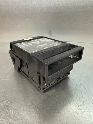 Siemens 3NP353 3ZX1012-0NP30—1AA2 Disconnect Fuse + 3 units x 50A (7.4.3)