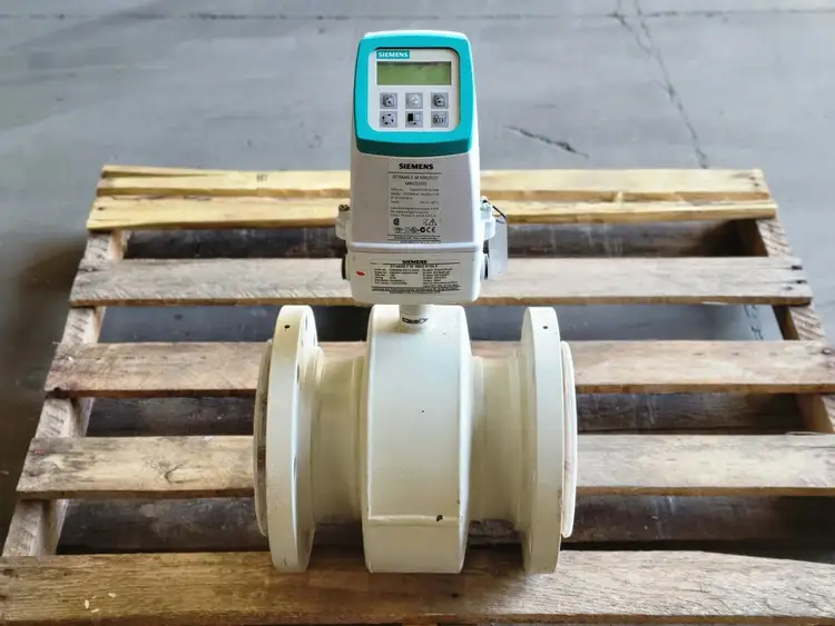 Used 2014 SIEMENS SITRANS FM MAG 5000/3100 P Misc Electrical & Power Parts British Columbia CA | Lenmark #252615
