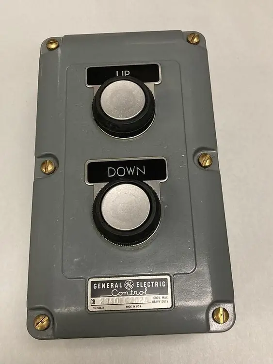 New | in-Stock GENERAL ELECTRIC CR2940FC202A Miscellaneous Equipment (Electrical & Power) | Surplus Asset Holdings #1199964