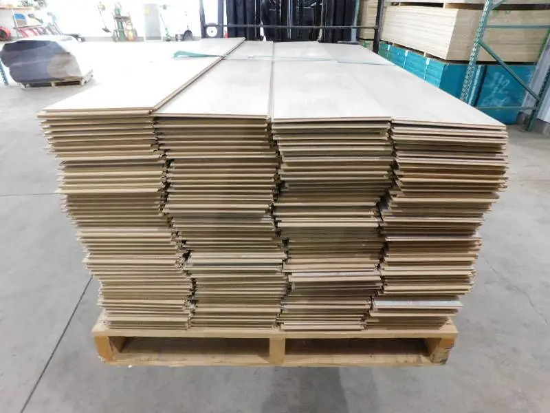 Mohawk Laminate Flooring Click Planks - Tan = 512 Square feet
