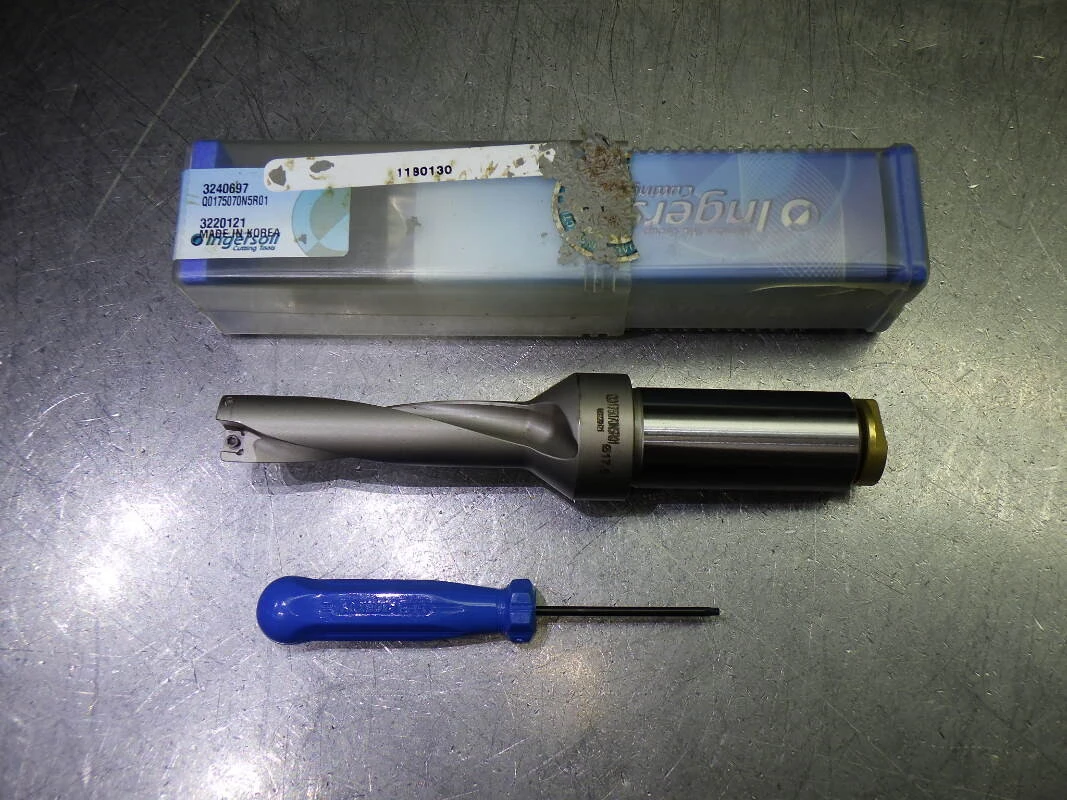 Ingersoll .688" Coolant Thru Indexable Drill 1" Shank Q0175070N5R01 (LOC2992B)