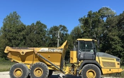 USED 2021 Deere 260E