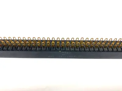 225-23621-401 | Amphenol  Dual Edge Electronic Connector Solder Ends - Used