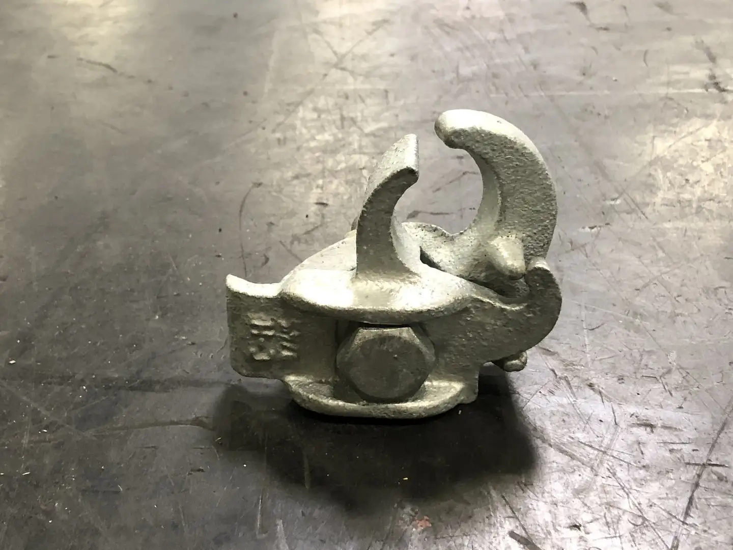 3/4" Edge Type Conduit Clamp