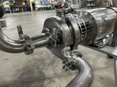 SS holding tank with pump