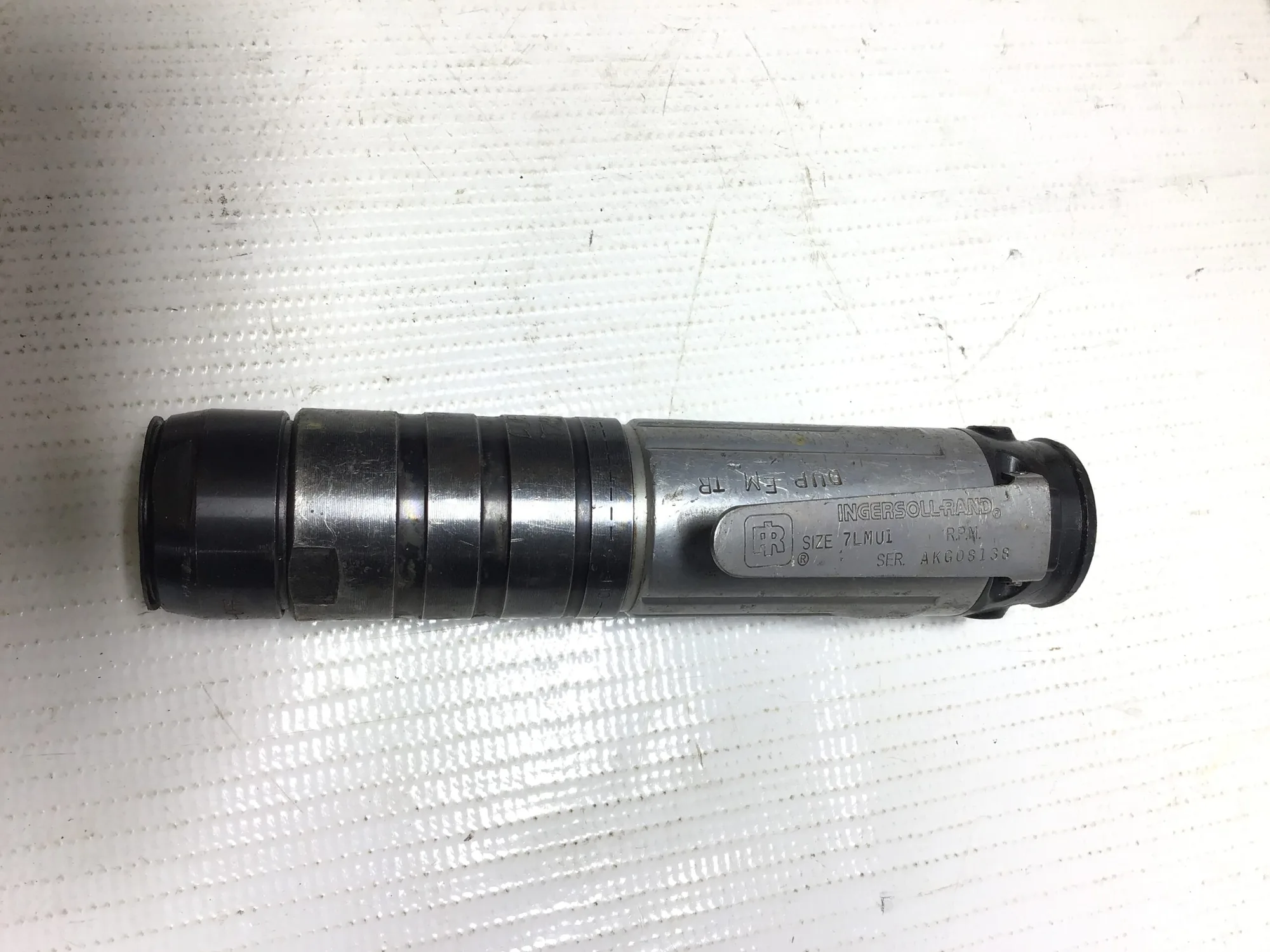 Ingersoll-Rand 7LMU1 Power Unit with Needle Housing Assembly & Nutdriver Set