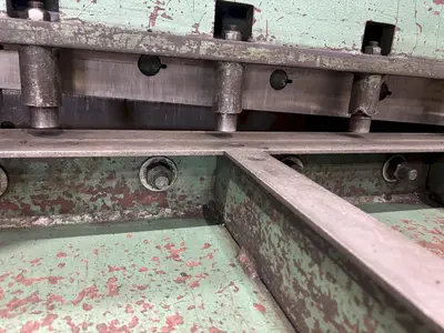 8' X 1/4" BETENBENDER HYDRAULIC POWER STEEL SQUARING SHEAR: STOCK #23332