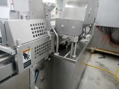 USED FORMAX PFM 6