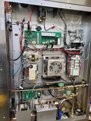 USED BAXTER BV400G