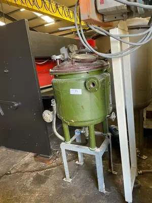 USED LABOR DOUBLE WALLED STORAGE TANKS