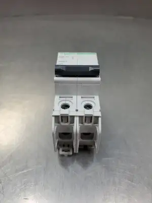 USED Schneider Electric Multi9 C60 1A Circuit Breaker, 240VAC