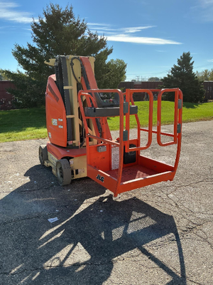Used 2019 JLG TOUCAN 26E Vertical Mast Lifts Wisconsin US | Stack Equipment #1498046